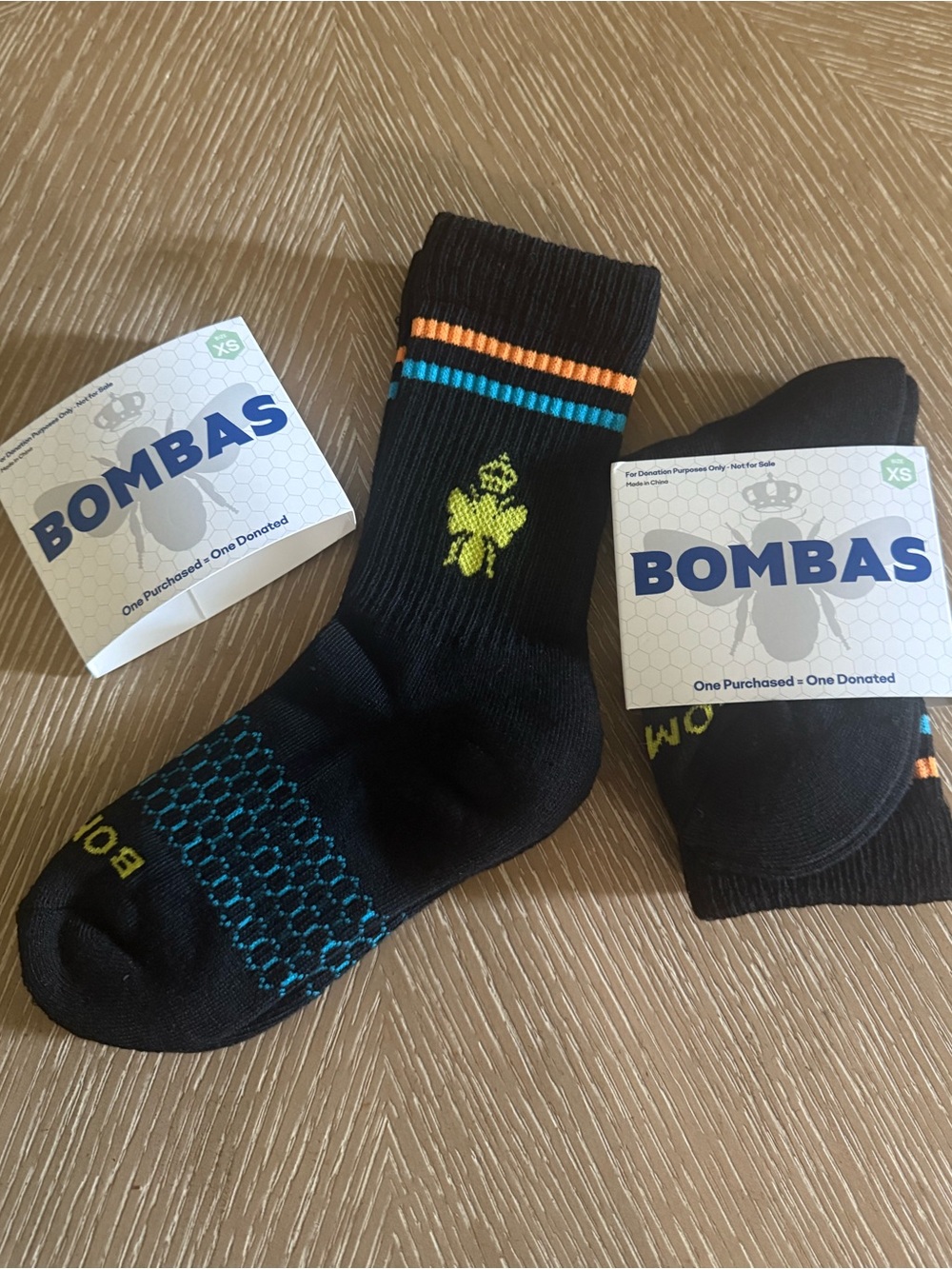 Bombas Youth XS Black Athletic Crew Socks with Blue & Orange Accents 2 Pack NWT